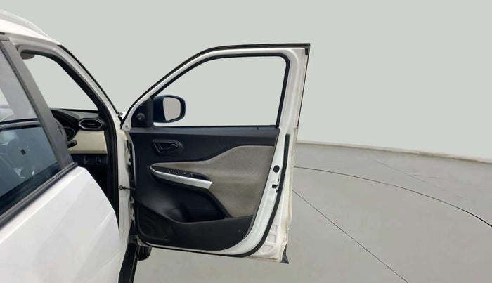 2023 Nissan MAGNITE XE, Petrol, Manual, 27,029 km, RHS Front Door