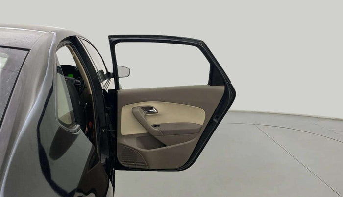 2013 Skoda Rapid ELEGANCE 1.6 MPI MT, Petrol, Manual, 64,640 km, RHS Rear Door