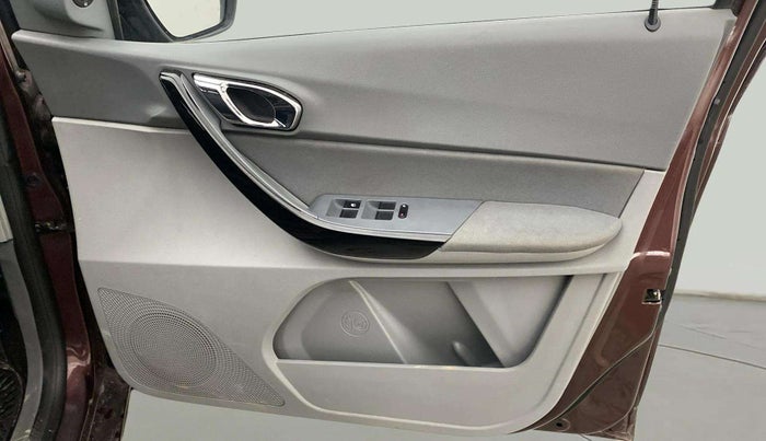 2021 Tata TIGOR XZA PLUS PETROL, Petrol, Automatic, 49,258 km, Driver Side Door Panels Control