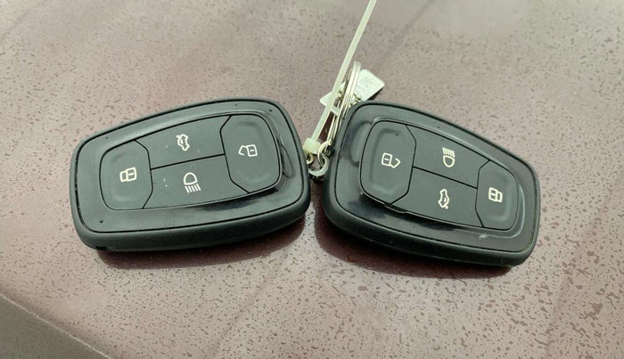 2021 Tata TIGOR XZA PLUS PETROL, Petrol, Automatic, 49,258 km, Key Close Up