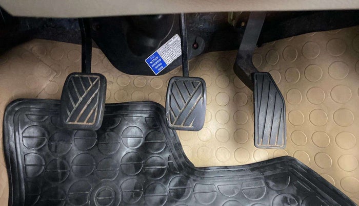 2014 Maruti Celerio ZXI (O), Petrol, Manual, 69,631 km, Pedals