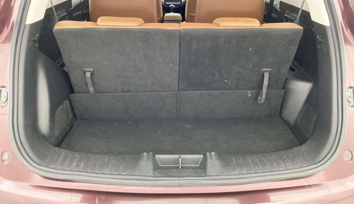 2020 MG HECTOR PLUS SHARP 1.5 PETROL TURBO DCT 6-STR, Petrol, Automatic, 44,610 km, Boot Inside
