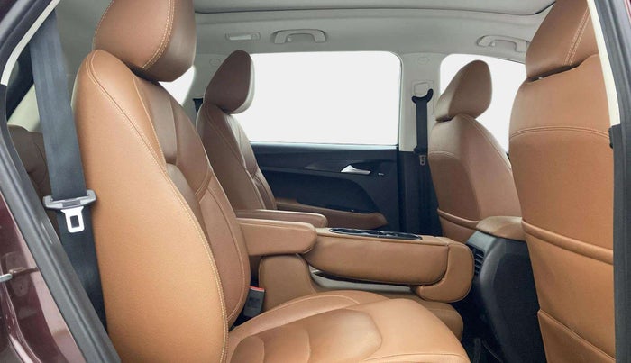 2020 MG HECTOR PLUS SHARP 1.5 PETROL TURBO DCT 6-STR, Petrol, Automatic, 44,610 km, Right Side Rear Door Cabin