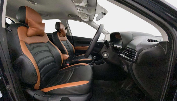 2023 Hyundai NEW I20 SPORTZ 1.2 IVT, Petrol, Automatic, 43,400 km, Right Side Front Door Cabin