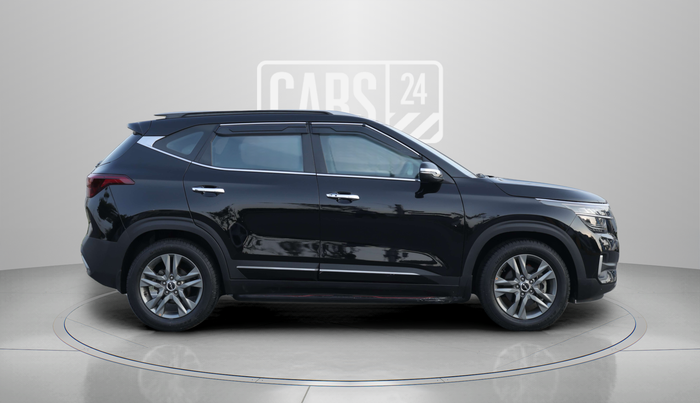 2022 KIA SELTOS HTX 1.5 PETROL, Petrol, Manual, 17,396 km, Right Side View