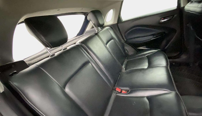 2022 Maruti Baleno ALPHA PETROL 1.2, Petrol, Manual, 17,730 km, Right Side Rear Door Cabin