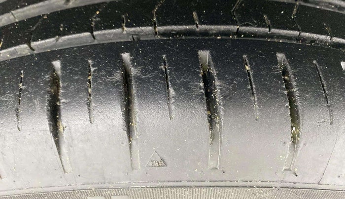 2022 Maruti Baleno ALPHA PETROL 1.2, Petrol, Manual, 17,730 km, Left Rear Tyre Tread