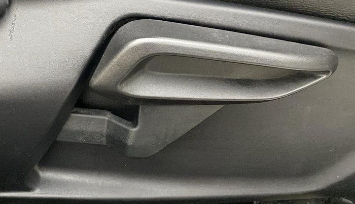 2022 Tata TIGOR XZ PLUS CNG, CNG, Manual, 74,393 km, Driver Side Adjustment Panel