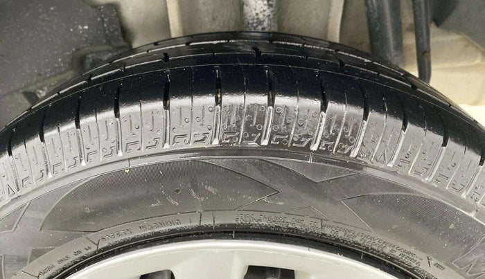 2022 Tata TIGOR XZ PLUS CNG, CNG, Manual, 74,393 km, Left Rear Tyre Tread