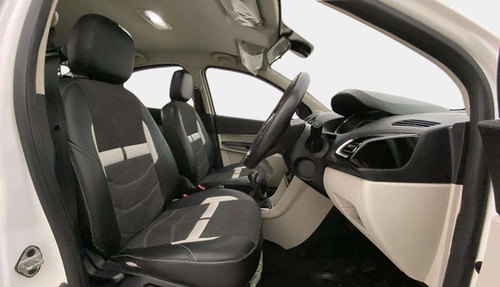 2022 Tata TIGOR XZ PLUS CNG, CNG, Manual, 74,393 km, Right Side Front Door Cabin
