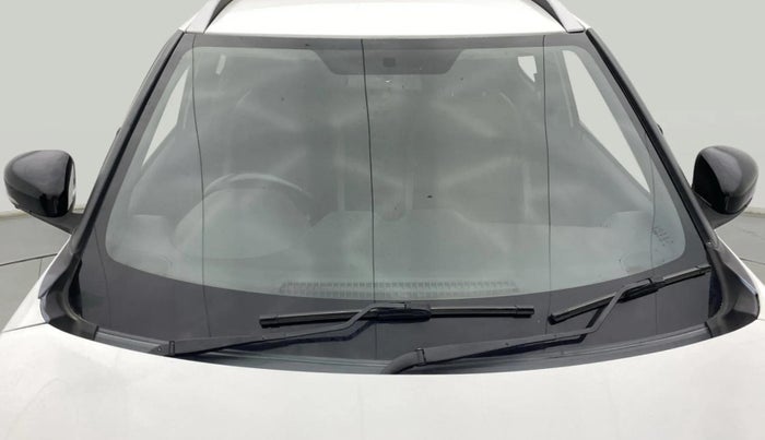 2021 Nissan MAGNITE XV PREMIUM TURBO CVT, Petrol, Automatic, 47,464 km, Front Windshield