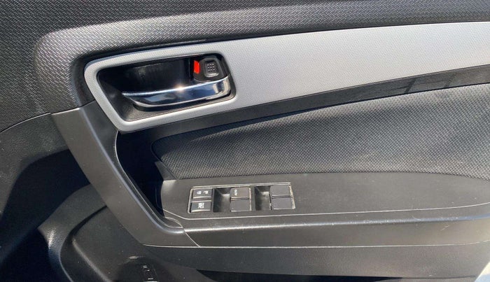 2021 Maruti Vitara Brezza ZXI, Petrol, Manual, 26,110 km, Driver Side Door Panels Control
