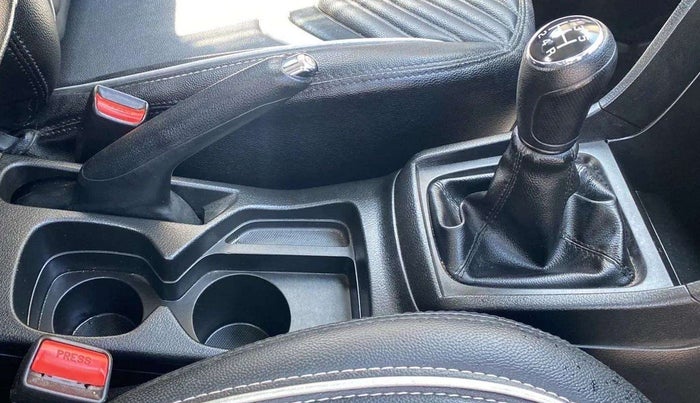2021 Maruti Vitara Brezza ZXI, Petrol, Manual, 26,110 km, Gear Lever