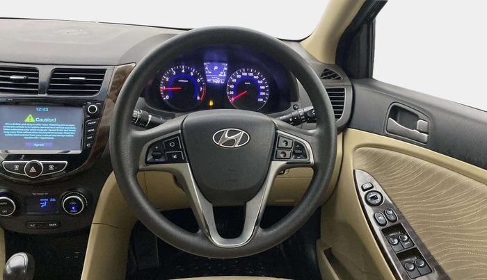 2017 Hyundai Verna 1.6 VTVT SX AT, Petrol, Automatic, 74,184 km, Steering Wheel Close Up
