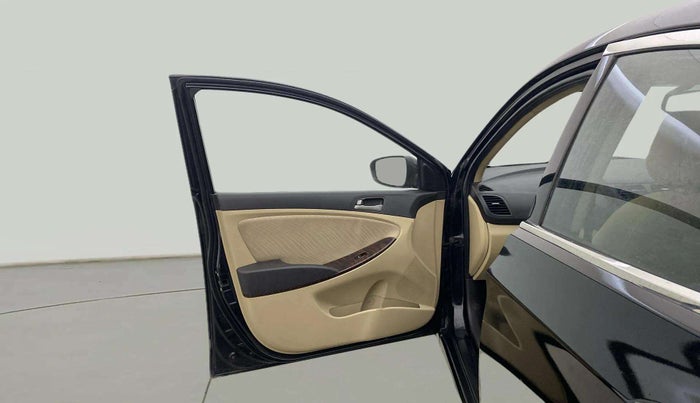 2017 Hyundai Verna 1.6 VTVT SX AT, Petrol, Automatic, 74,184 km, LHS Front Door