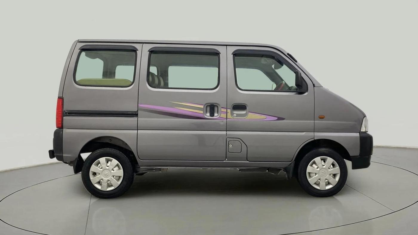 2014 Maruti Eeco 5 STR WITH A/C+HTR, Petrol, Manual, 61,034 km, Right Side View