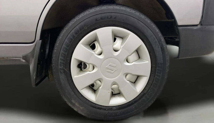 2014 Maruti Eeco 5 STR WITH A/C+HTR, Petrol, Manual, 61,034 km, Right Front Wheel