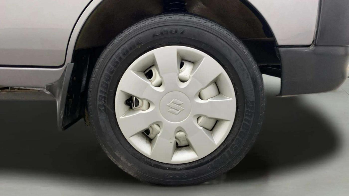 2014 Maruti Eeco 5 STR WITH A/C+HTR, Petrol, Manual, 61,034 km, Left Rear Wheel