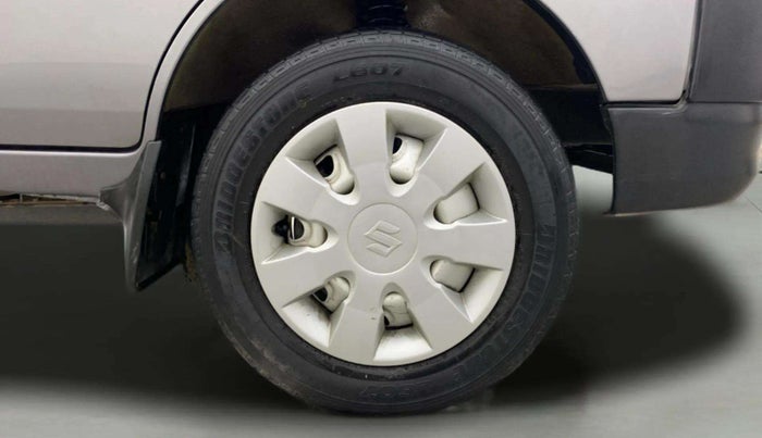 2014 Maruti Eeco 5 STR WITH A/C+HTR, Petrol, Manual, 61,034 km, Left Rear Wheel
