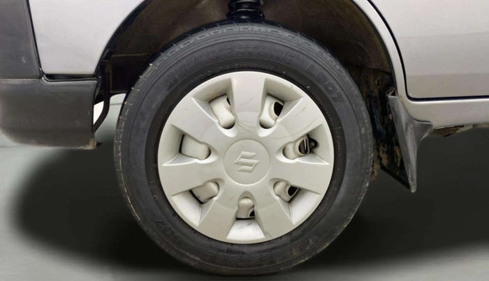 2014 Maruti Eeco 5 STR WITH A/C+HTR, Petrol, Manual, 61,034 km, Left Front Wheel