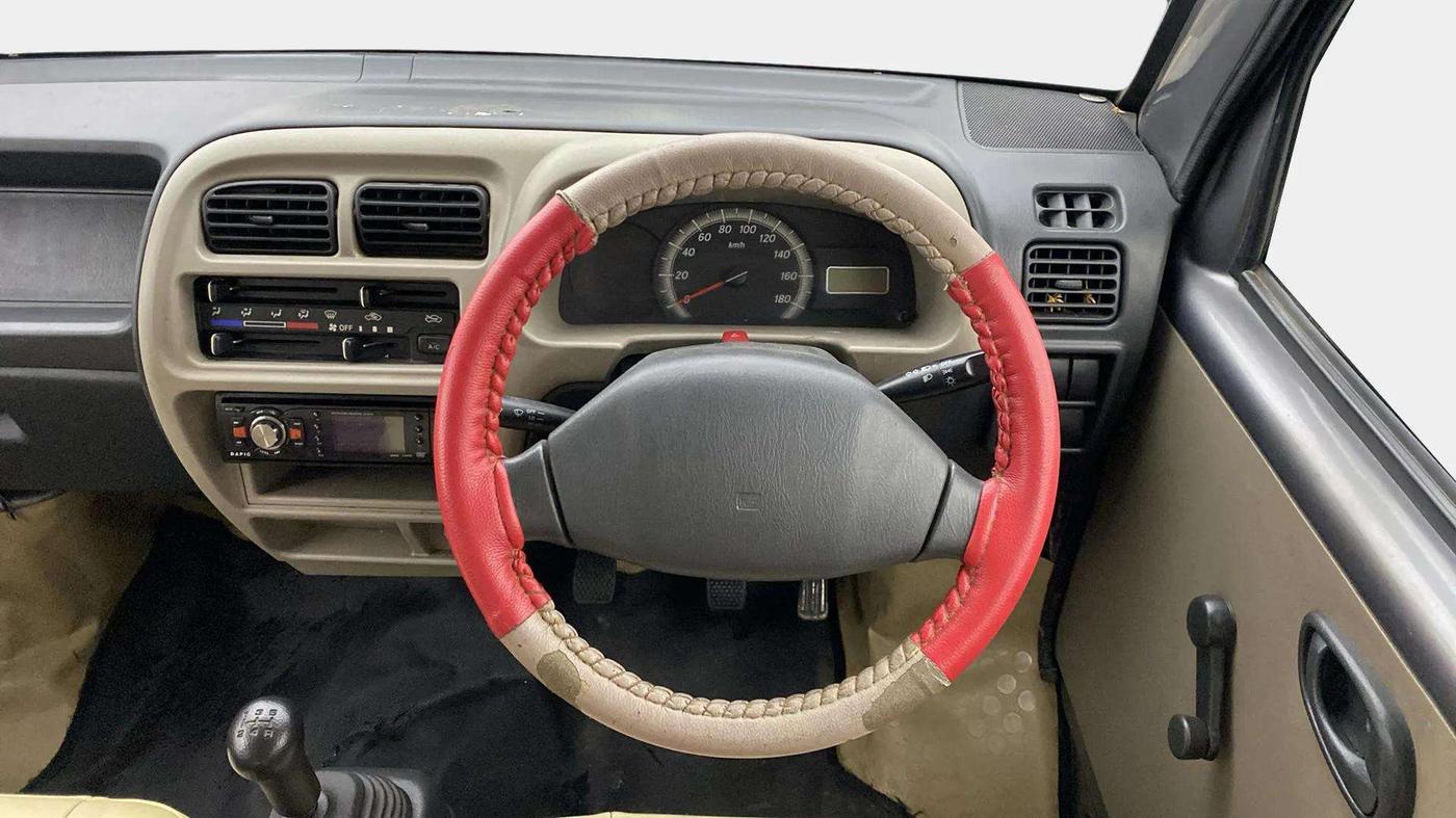 2014 Maruti Eeco 5 STR WITH A/C+HTR, Petrol, Manual, 61,034 km, Steering Wheel Close Up