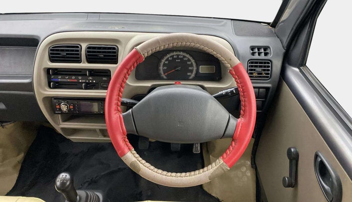2014 Maruti Eeco 5 STR WITH A/C+HTR, Petrol, Manual, 61,034 km, Steering Wheel Close Up