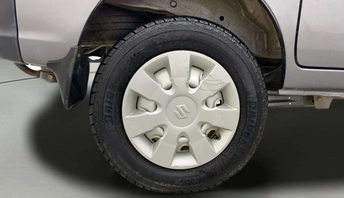 2014 Maruti Eeco 5 STR WITH A/C+HTR, Petrol, Manual, 61,034 km, Right Rear Wheel