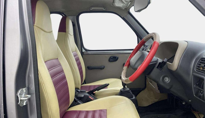2014 Maruti Eeco 5 STR WITH A/C+HTR, Petrol, Manual, 61,034 km, Right Side Front Door Cabin