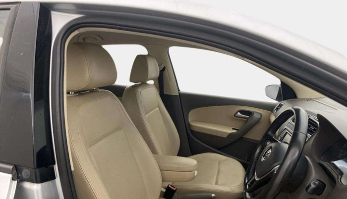 2017 Volkswagen Vento HIGHLINE PETROL AT, Petrol, Automatic, 61,985 km, Right Side Front Door Cabin