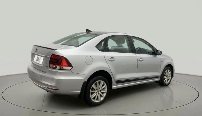 2017 Volkswagen Vento HIGHLINE PETROL AT, Petrol, Automatic, 61,985 km, Right Back Diagonal
