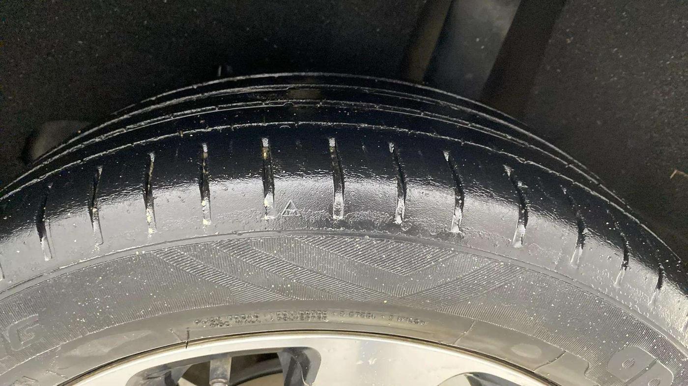 2019 Maruti Baleno ZETA PETROL 1.2, Petrol, Manual, 54,489 km, Left Rear Tyre Tread