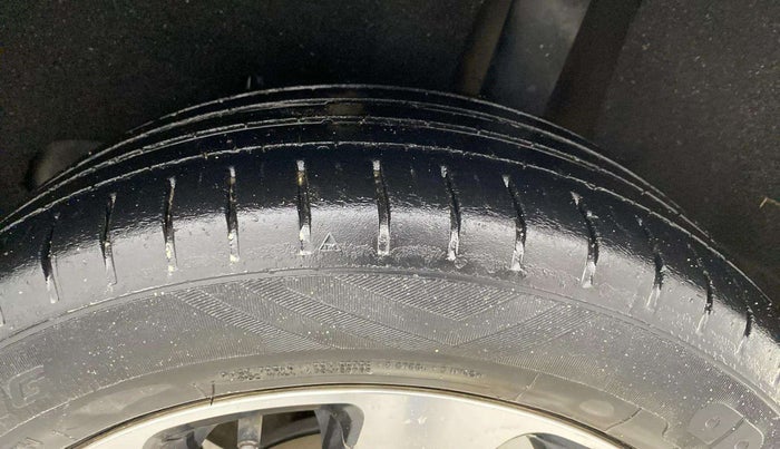 2019 Maruti Baleno ZETA PETROL 1.2, Petrol, Manual, 54,489 km, Left Rear Tyre Tread