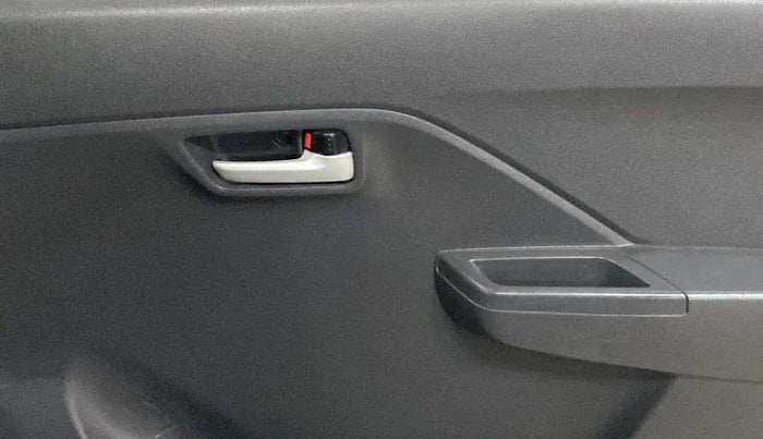 2022 Maruti Alto K10 VXI PLUS, Petrol, Manual, 3,457 km, Driver Side Door Panels Control