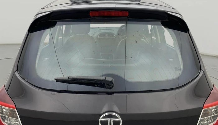 2022 Tata Tiago XZ PETROL, Petrol, Manual, 43,500 km, Rear Windshield