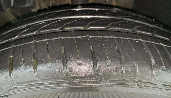 2022 Tata Tiago XZ PETROL, Petrol, Manual, 43,500 km, Left Front Tyre Tread