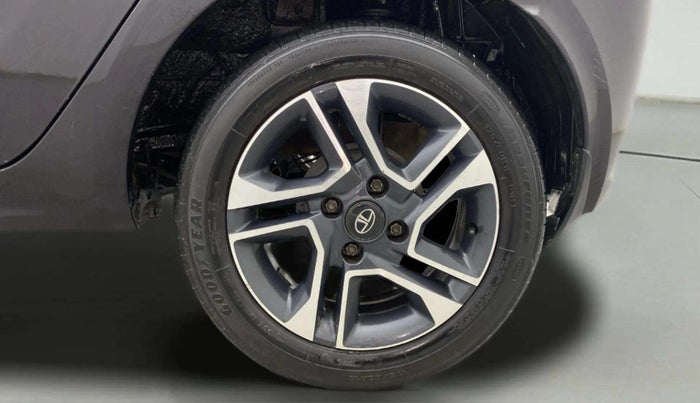 2022 Tata Tiago XZ PETROL, Petrol, Manual, 43,500 km, Left Rear Wheel