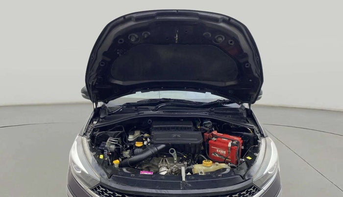 2022 Tata Tiago XZ PETROL, Petrol, Manual, 43,500 km, Open Bonet