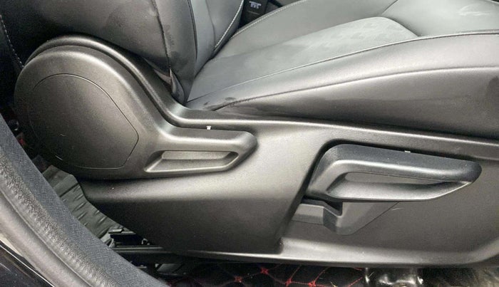 2021 Tata NEXON XZ PLUS (O) PETROL DARK EDITION, Petrol, Manual, 13,344 km, Driver Side Adjustment Panel