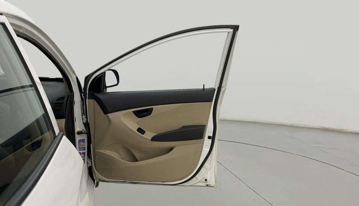 2015 Hyundai Eon ERA +, Petrol, Manual, 45,544 km, RHS Front Door