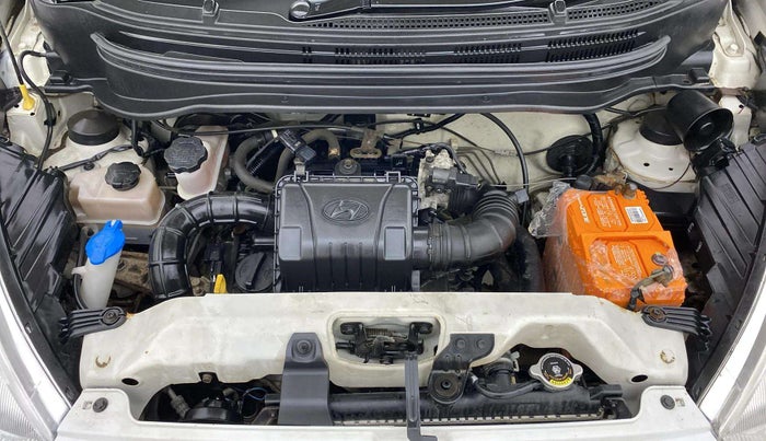 2015 Hyundai Eon ERA +, Petrol, Manual, 45,544 km, Engine View