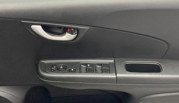 2018 Honda BR-V 1.5L I- DTEC S, Diesel, Manual, 1,38,716 km, Driver Side Door Panels Control