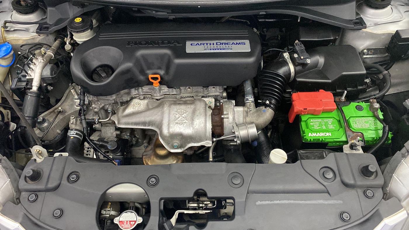 2018 Honda BR-V 1.5L I- DTEC S, Diesel, Manual, 1,39,119 km, Open Bonet