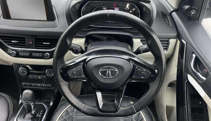 2021 Tata NEXON XZA PLUS (O) DIESEL, Diesel, Automatic, 21,649 km, Steering Wheel Close Up
