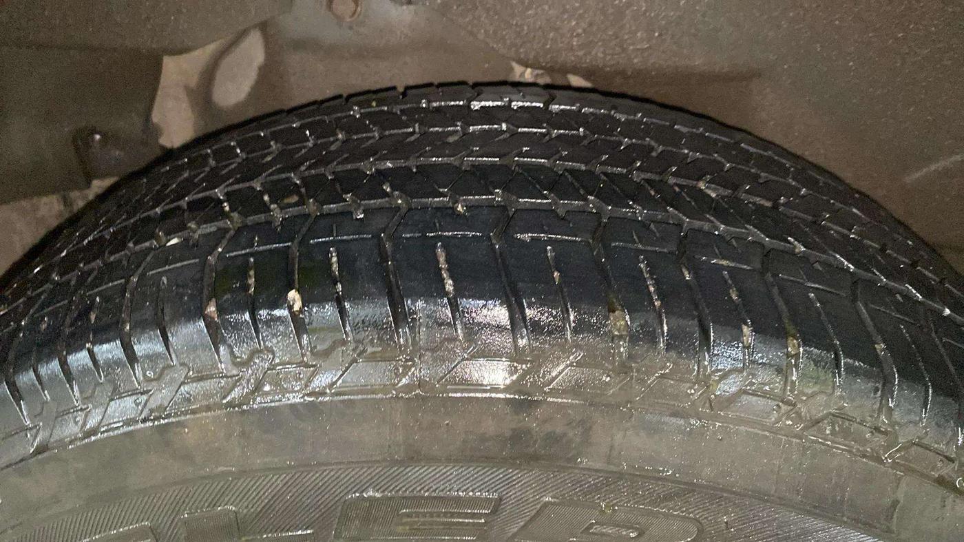 2019 Mahindra XUV500 W9, Diesel, Manual, 35,650 km, Right Rear Tyre Tread