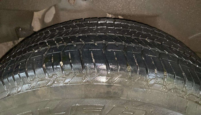 2019 Mahindra XUV500 W9, Diesel, Manual, 35,650 km, Right Rear Tyre Tread