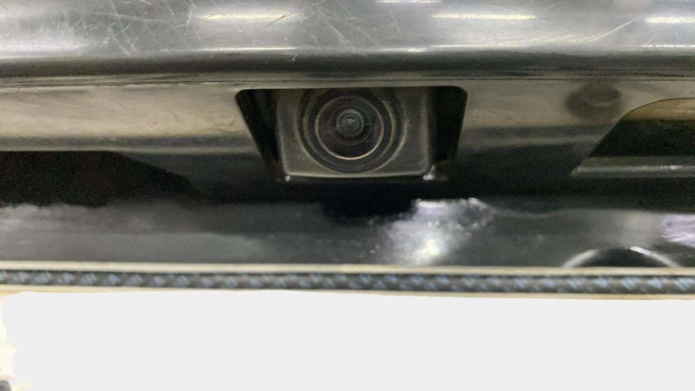 2019 Mahindra XUV500 W9, Diesel, Manual, 35,650 km, Parking Camera
