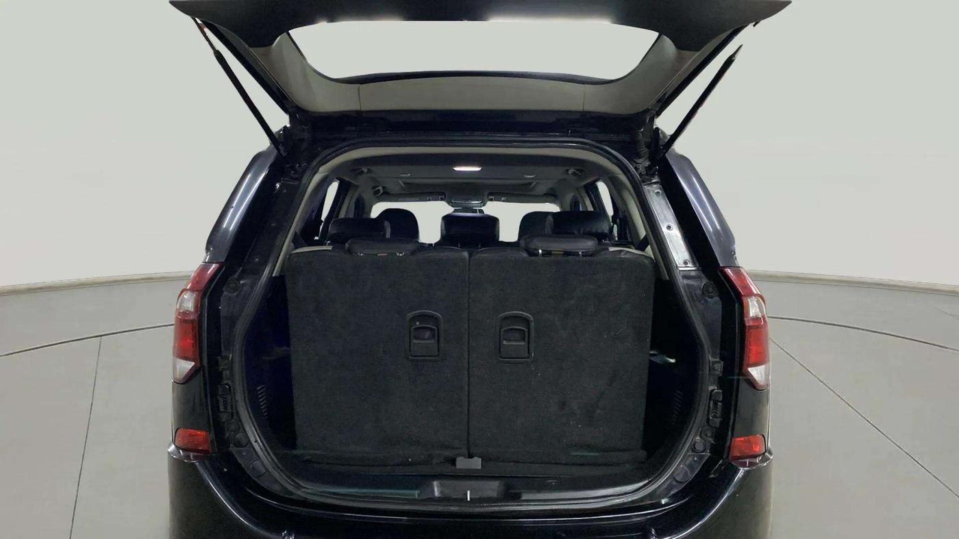 2019 Mahindra XUV500 W9, Diesel, Manual, 35,650 km, Boot Open Zoomed View