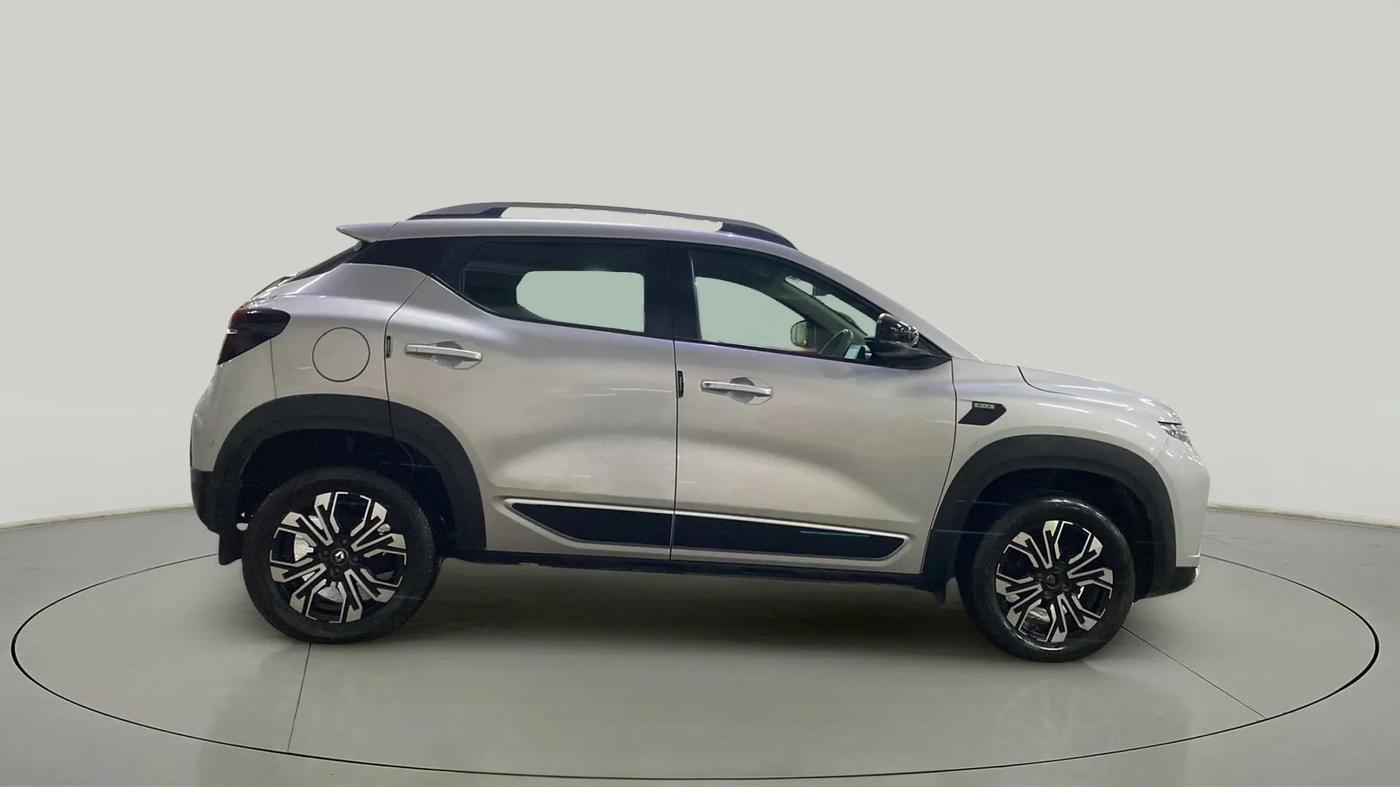 2021 Renault Kiger RXZ MT, Petrol, Manual, 19,417 km, Right Side View