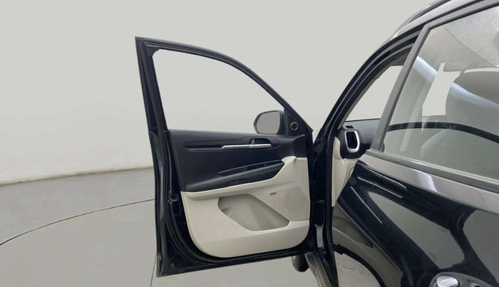 2021 KIA SONET HTX PLUS 1.0 IMT, Petrol, Manual, 52,405 km, LHS Front Door
