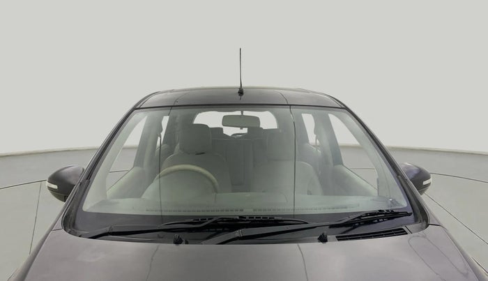 2017 Maruti Ertiga ZXI+, Petrol, Manual, 45,488 km, Front Windshield